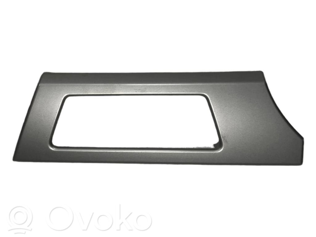 Dekoratīvās apdares lenta