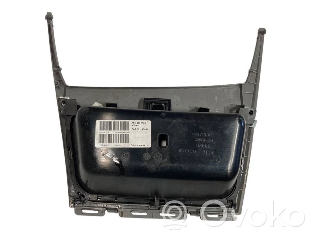 Decorative decoration