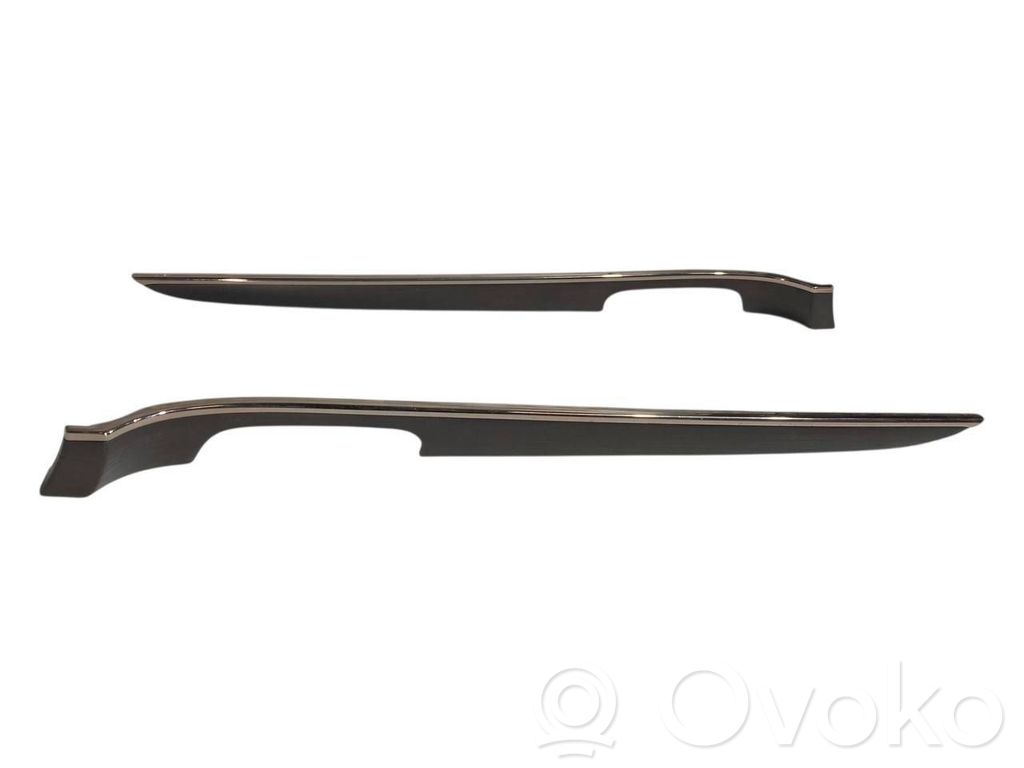 Salona dekoratīvās apdares komplekts