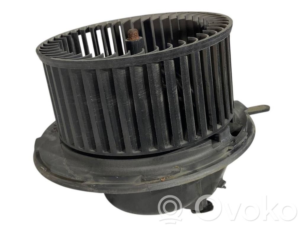 Mazā radiatora ventilators