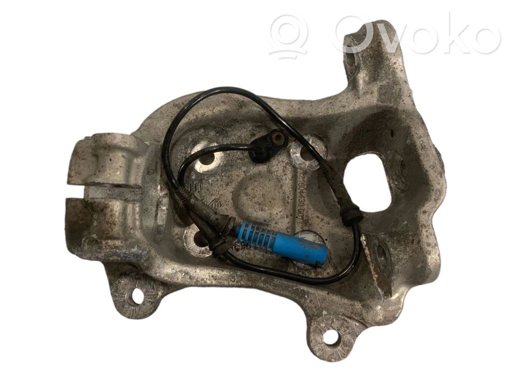 Priekšējā riteņa rumbas vārpstas šarnīrs (stupica, capfa)