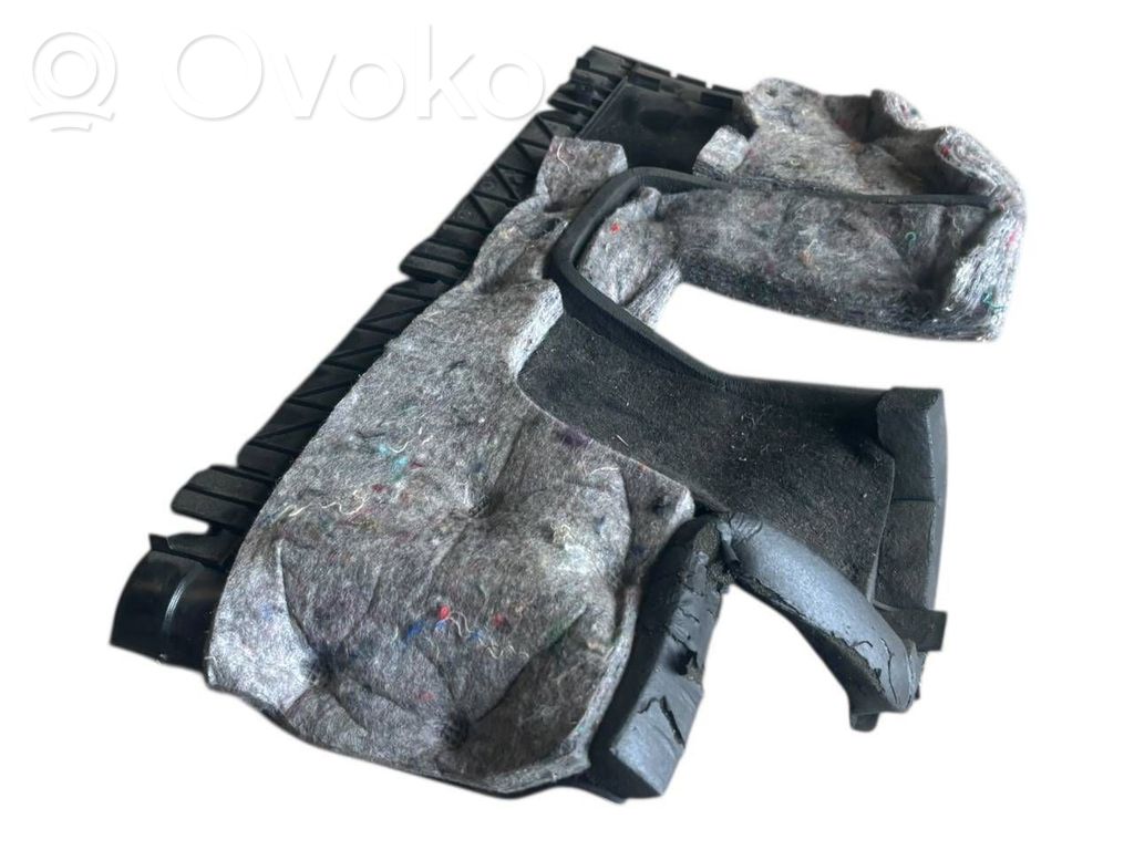 Paneļa dekoratīvās apdares vairogs (apakšējais)