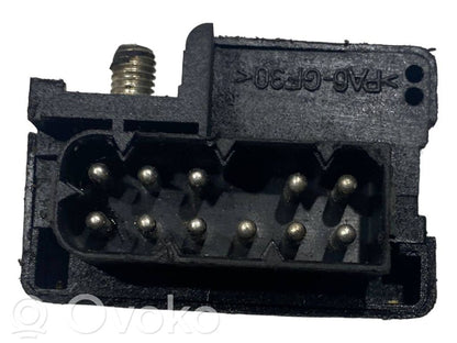 Glow plug relay
