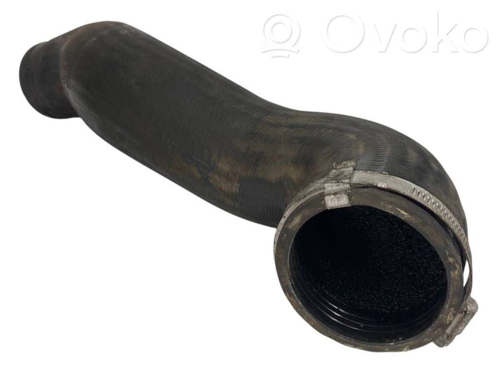 Interkūlera šļūtene (-es) / caurule (-es)