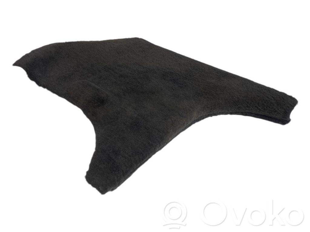 Kāju zonas sānu dekoratīvā apdare