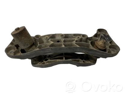 Pārnesumkārbas stiprinājuma kronšteins