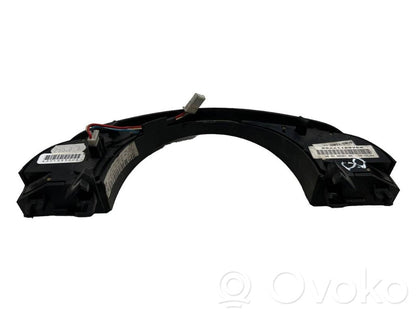 Daudzfunkciju vadības slēdzis / poga