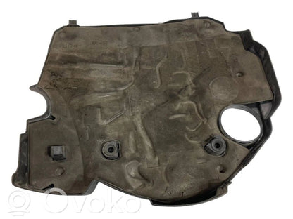 Dzinēja pārsegs (dekoratīva apdare)