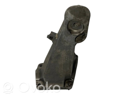 Dzinēja nostiprināšanas stiprinājums-kronšteins