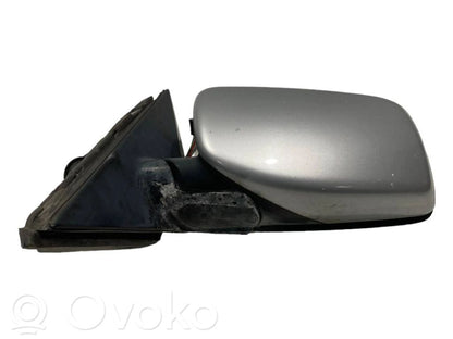 Mirror (electrically controlled)