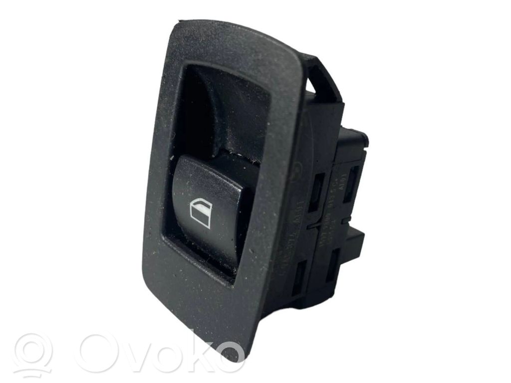 Elektrisko logu slēdzis