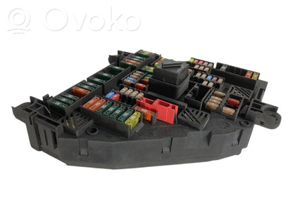 Блок предохранителей