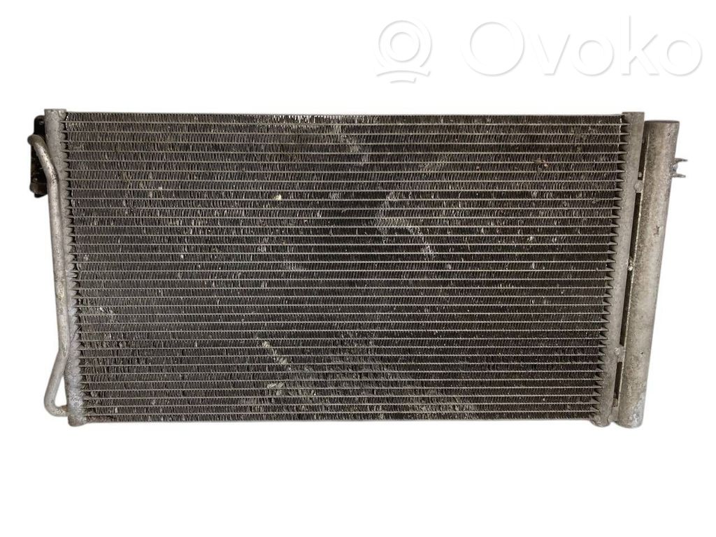 Air conditioner cooling radiator