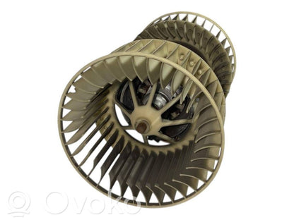Mazā radiatora ventilators