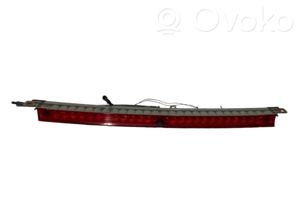 Additional brake light