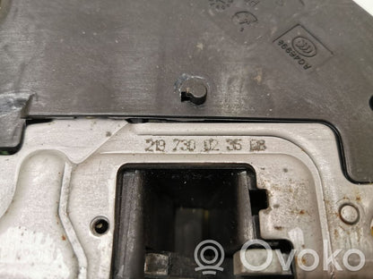 Aizmugurē slēdzene