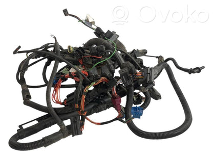 Dzinēja vadu instalācija