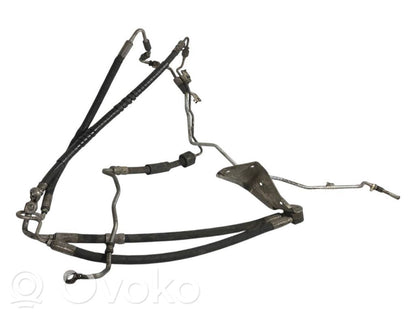 Stūres pastiprinātāja šļūtene (-es) / caurulīte (-es)