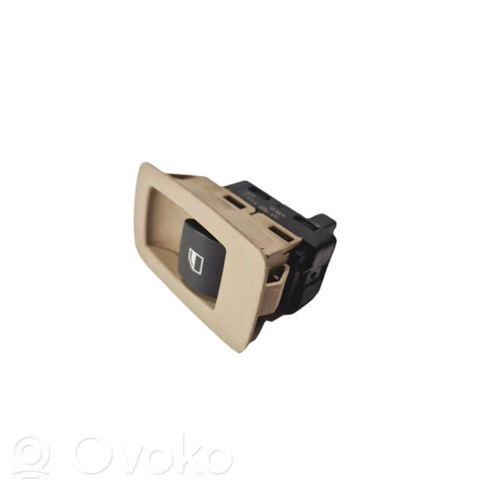 Power window switch