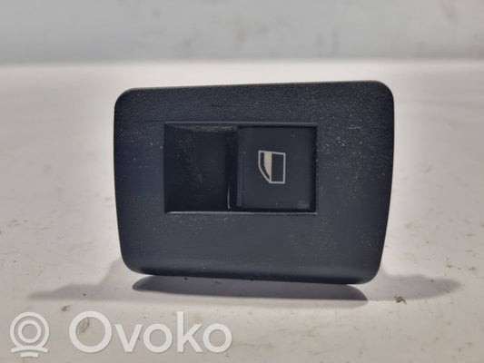 Elektrisko logu slēdzis