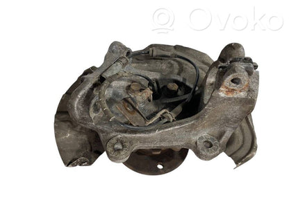 Priekšējā riteņa rumbas vārpstas šarnīrs (stupica, capfa)