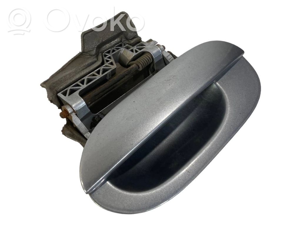 External opening handle