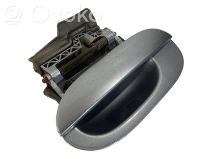 External opening handle