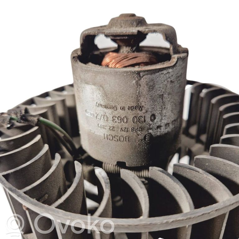 Mazā radiatora ventilators