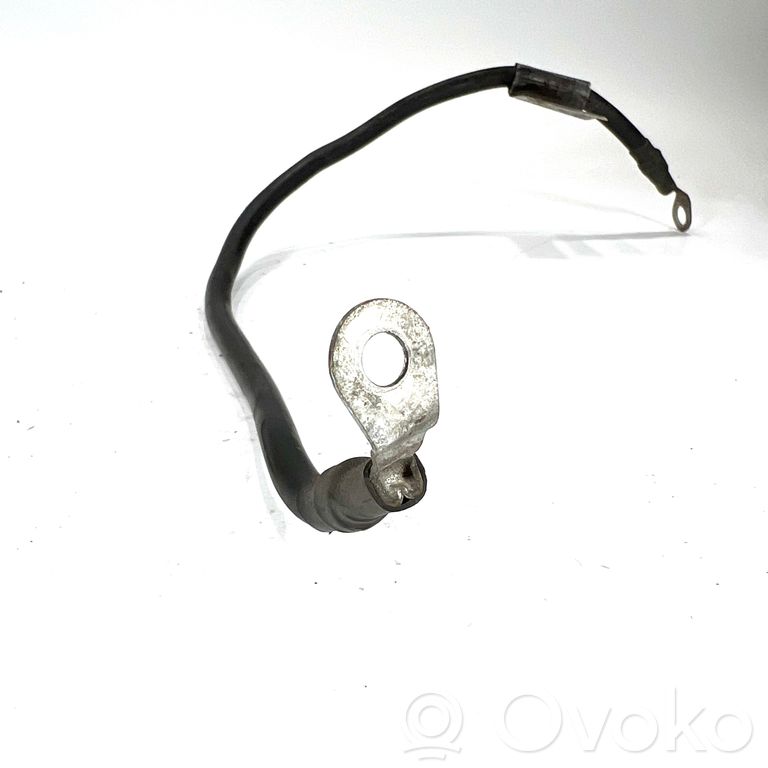 Mīnusa vads (akumulatora)