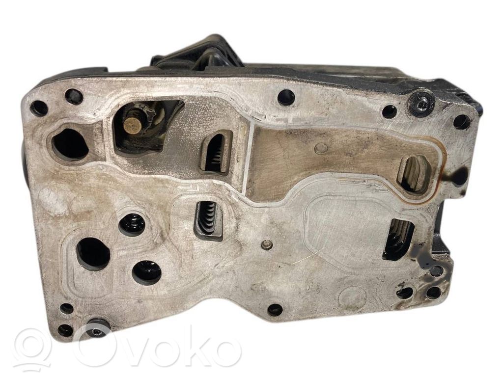 Eļļas filtra turētājs / dzesētājs