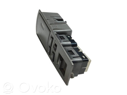 Elektrisko logu slēdzis