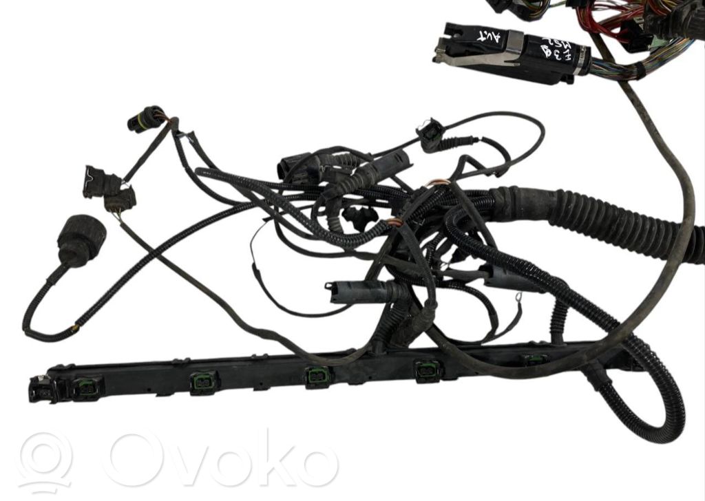 Dzinēja vadu instalācija