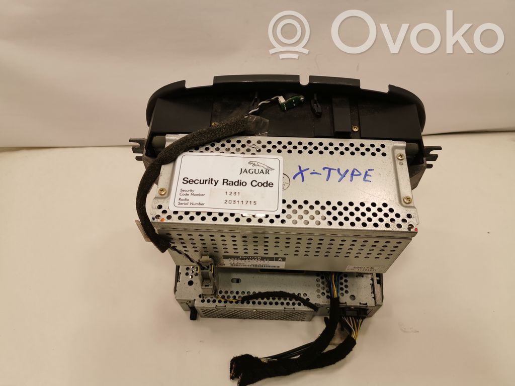 Радио / CD/DVD-плеер / навигация