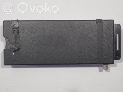 Tālruņa vadības bloks