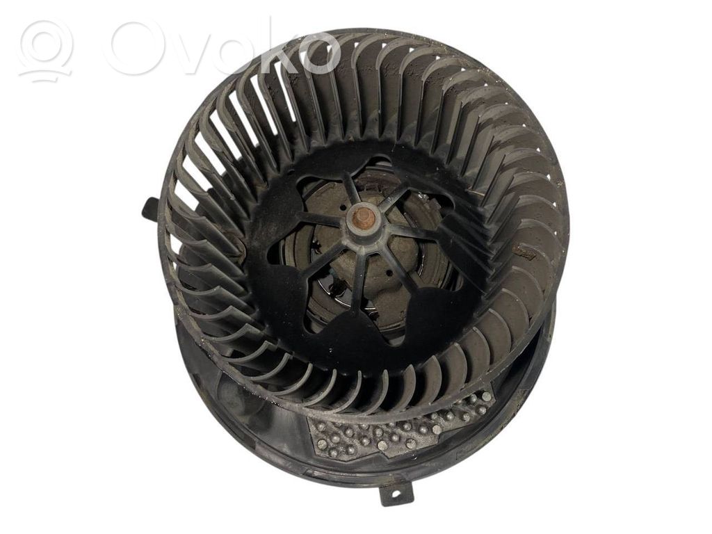 Mazā radiatora ventilators
