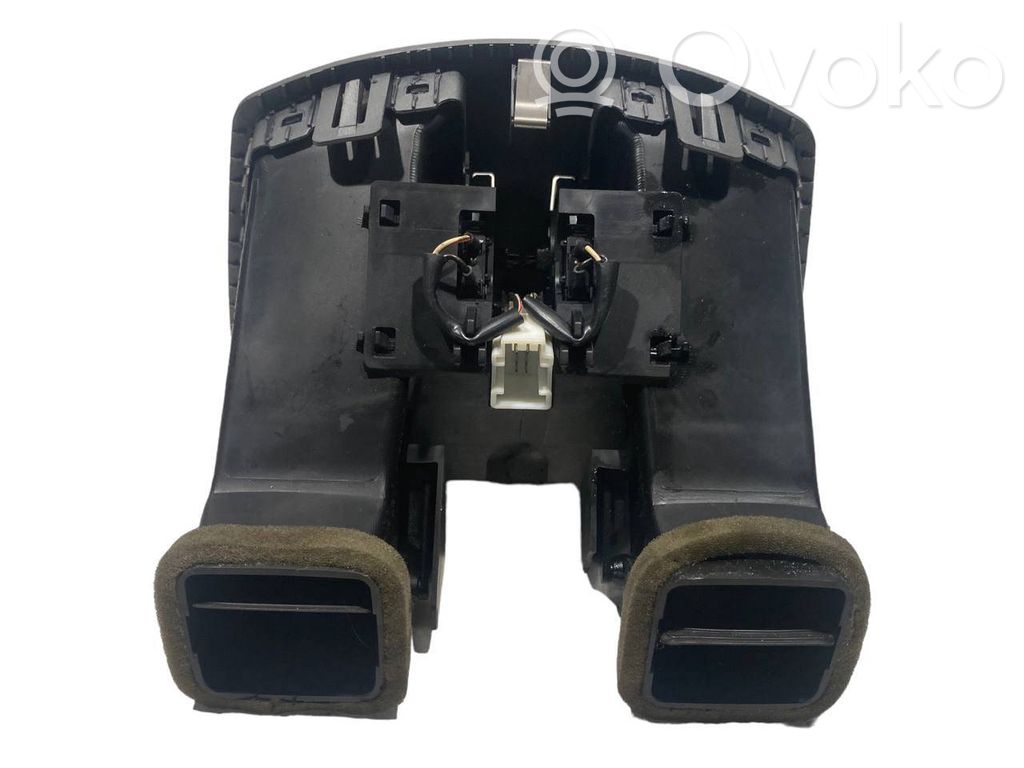 Aizmugurējā gaisa - ventilācijas reste