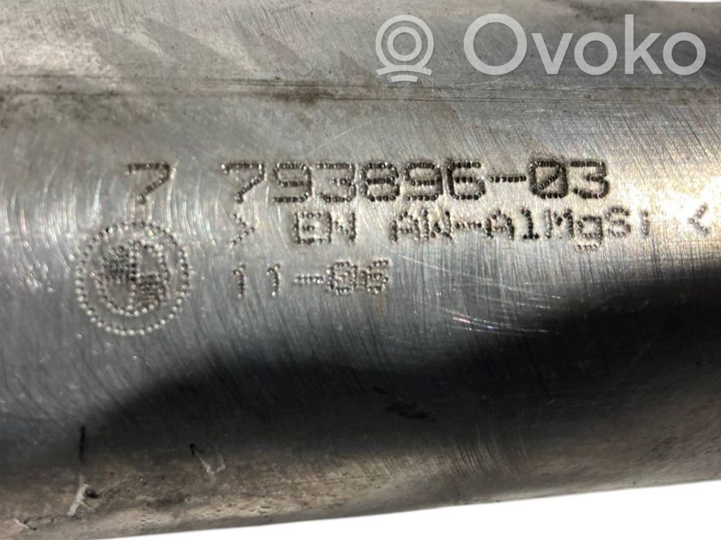 Interkūlera šļūtene (-es) / caurule (-es)