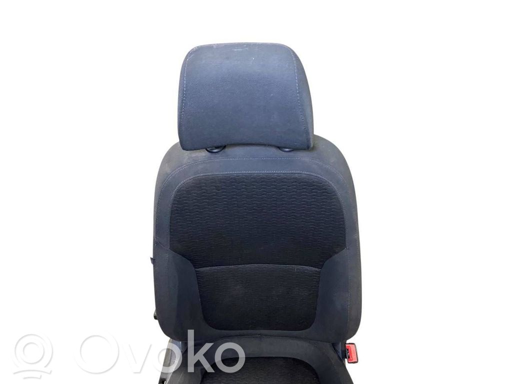 Priekšējais pasažiera sēdeklis