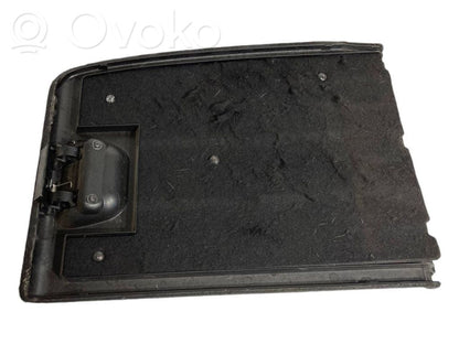 Side decorative trim panel