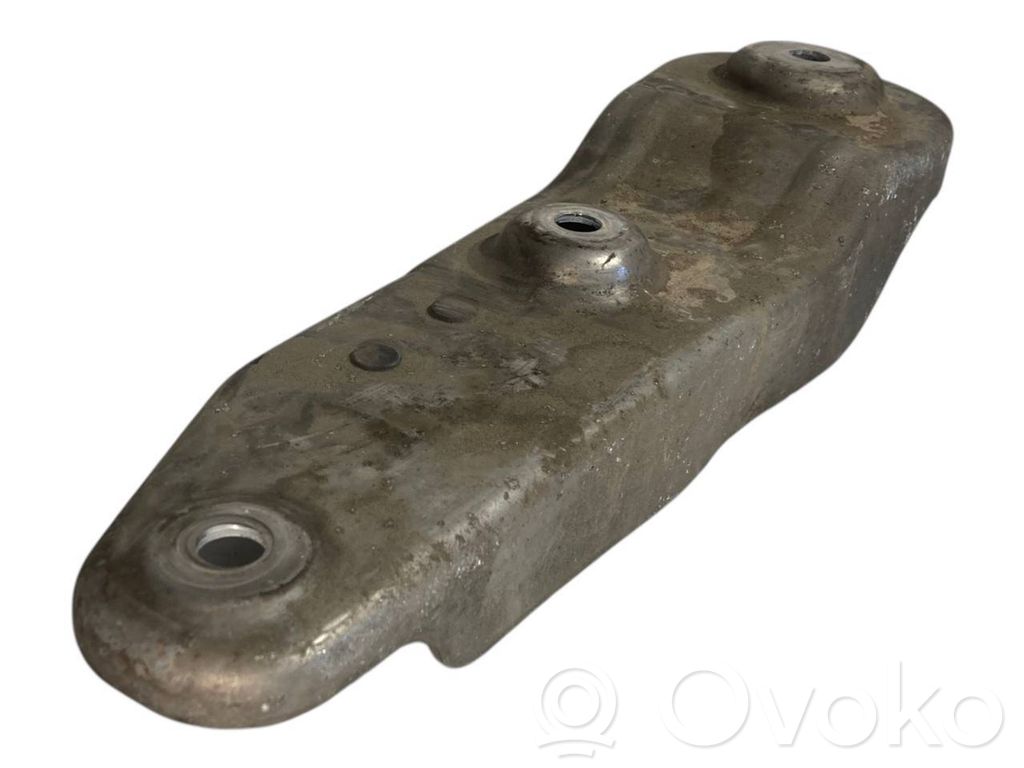 Cits aizmugures šasijas elements