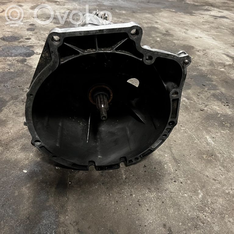 Mehāniska 5 ātrumu pārnesumkārba