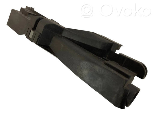 Держатель/кронштейн радиатора(ов)