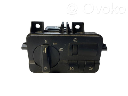 Headlight switch