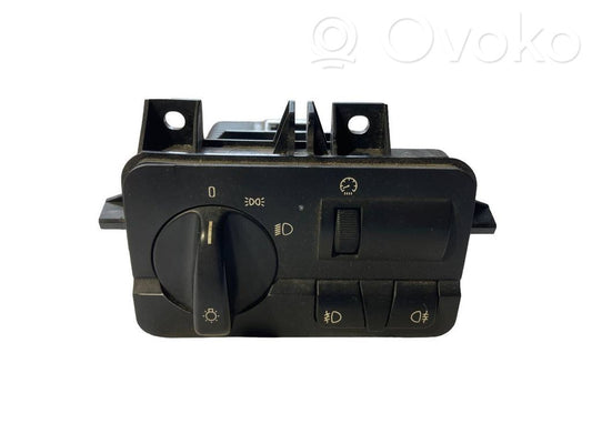 Headlight switch