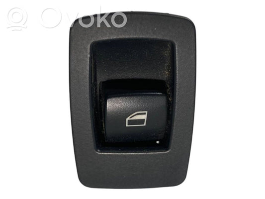 Elektrisko logu slēdzis