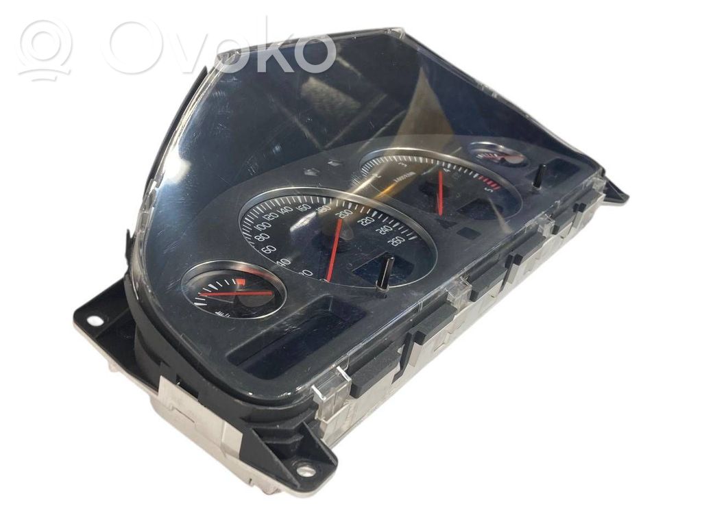 Spidometrs (instrumentu panelī)