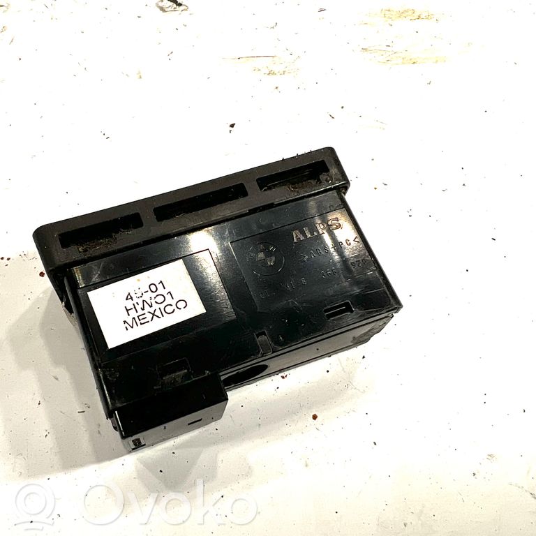 Avārijas lukturu slēdzis