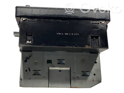 Радио / CD/DVD-плеер / навигация