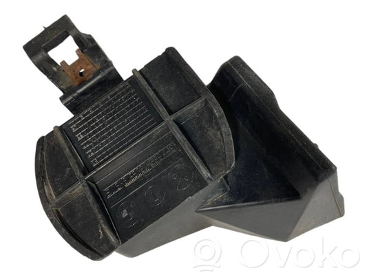 Кронштейн крепления заднего бампера