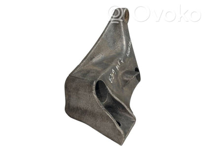 Dzinēja nostiprināšanas stiprinājums-kronšteins